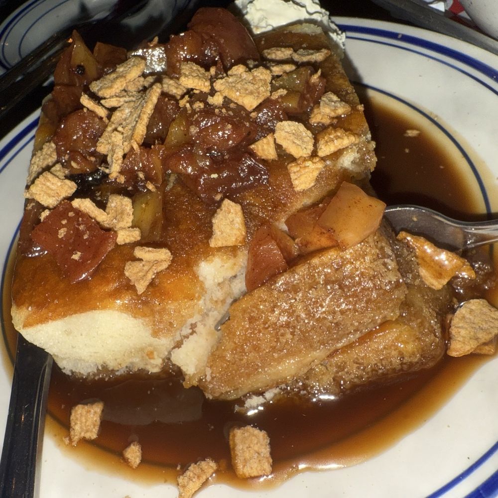 Caramel Apple seasonal pancakes. This one was made by Chad himself and it was shlappin . Their seasonal menus go hard Caramel Apple seasonal pancakes. This one was made by Chad himself and it was shlappin . Their seasonal menus go hard