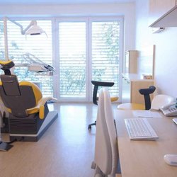 John M. Cherry DMD - Dr. John M. Cherry: Dentist in Brandon, FL Dentist Dental Implants