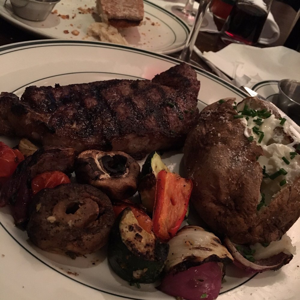 Daily Grill - NY steak!! - American Near Me - Palm Desert, California