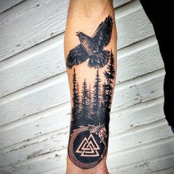 Krypt Tattoo