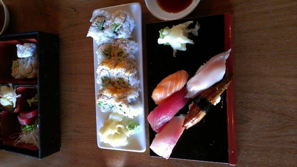 Billy Beach Sushi & Bar by null