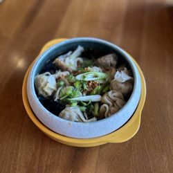 SPICY WONTON