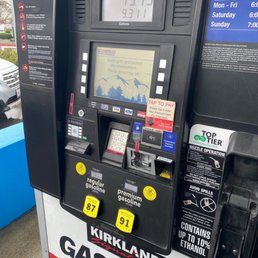 Gas pump