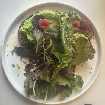 Maison Nosh - Faux avocado toast - Cafes Near Me - Aix-en-Provence, 13 Maison Nosh - Faux avocado toast - Cafes Near Me - Aix-en-Provence, 13