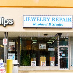 Raphael B Studio