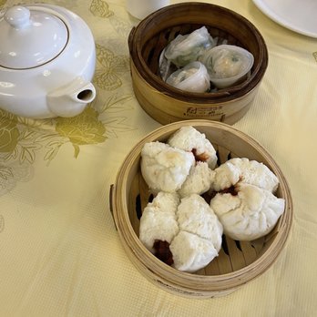 MingHin Cuisine - Baked BBQ Pork Bun. - Dim Sum Near Me - Chicago, Illinois MingHin Cuisine - Baked BBQ Pork Bun. - Dim Sum Near Me - Chicago, Illinois