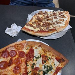 Nonna's Pizzeria & Restaurant