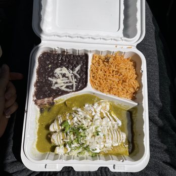 El Cantaro - Three Enchiladas Plate Rice Beans - Mexican Near Me - Monterey, California El Cantaro - Three Enchiladas Plate Rice Beans - Mexican Near Me - Monterey, California