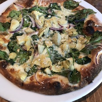KIN Windsor - Spinich and Artichoke Pizza - New American Near Me - Windsor, California