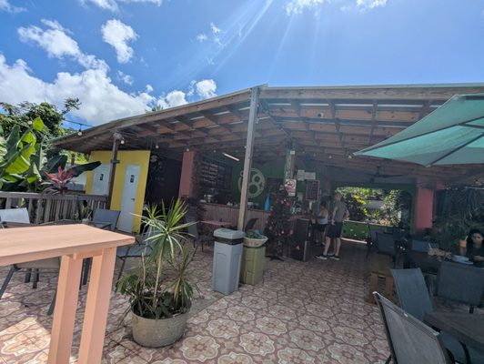 Degree 18 Juice Bar by null