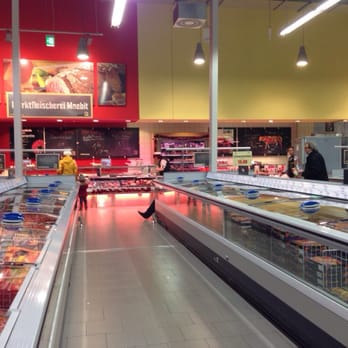 EDEKA Center Berlin Moabit - Meats and frozen food. - Grocery Near Me - Berlin, BE EDEKA Center Berlin Moabit - Meats and frozen food. - Grocery Near Me - Berlin, BE