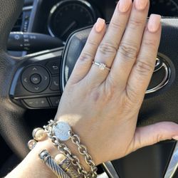 Beverly Nails Salon - Full acrylic set with gel polish