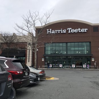 Harris Teeter - Exterior - Grocery Near Me - Reston, Virginia