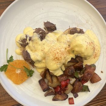 Sunny Side Solana - Short rib Benedict! Slow cooked and melt in your mouth meat. The hollandaise sauce is super flavorful. - Breakfast & Brunch Near Me - Solana Beach, California Sunny Side Solana - Short rib Benedict! Slow cooked and melt in your mouth meat. The hollandaise sauce is super flavorful. - Breakfast & Brunch Near Me - Solana Beach, California