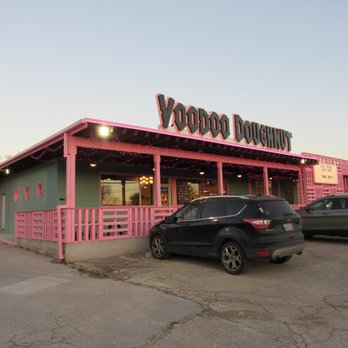 Voodoo Doughnut - Front with Parking - Donuts Near Me - Austin, Texas