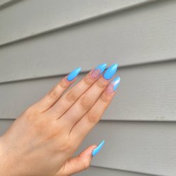Lyly Natural Nail& Spa - Nails