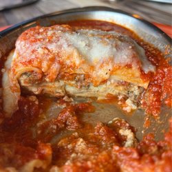 Gaetano's Pizzeria - CrossSection of Meat Lasagna