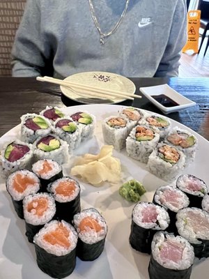 Yoshiko Ramen & Sushi by null