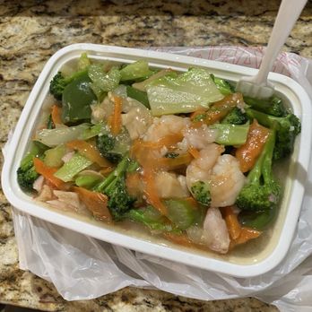 Ho Ho Chop Suey - Seafood combination...chock full of veggies! Good - Chinese Near Me - Chicago, Illinois