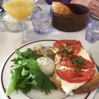 Juliet - Captain Leo's Breakfast - Cafes Near Me - Somerville, Massachusetts