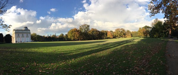 Parc Bagatelle - la Roseraie by null