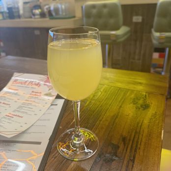 Beeliner Diner - Jumbo Pineapple Mimosa - Breakfast & Brunch Near Me - Alexandria, Virginia Beeliner Diner - Jumbo Pineapple Mimosa - Breakfast & Brunch Near Me - Alexandria, Virginia