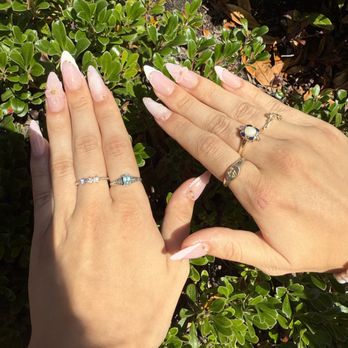 Pamper Nails & Spa - Nail Salons Near Me - Bothell, Washington