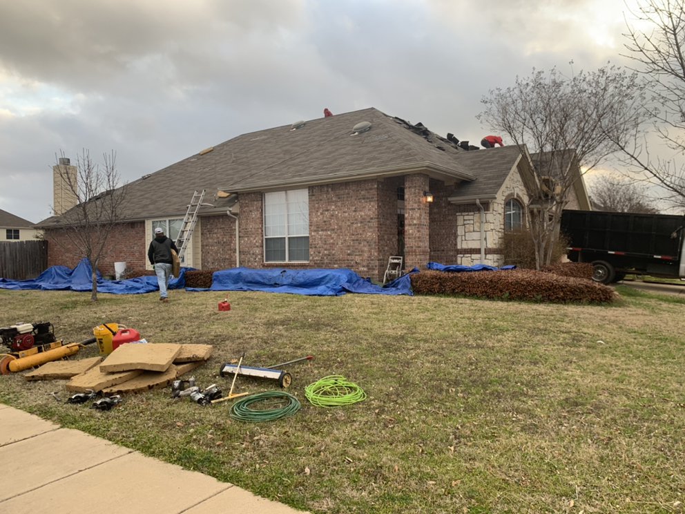 Slide of J&K Roofing and Construction