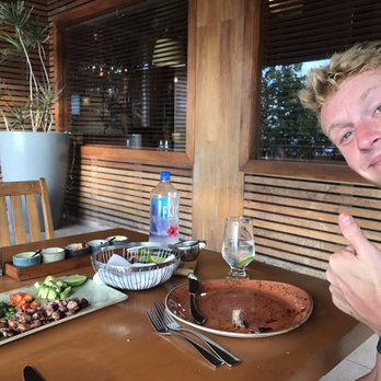 Fred's House - Happy because octopus carnitas - Seafood Near Me - Cancún, ROO