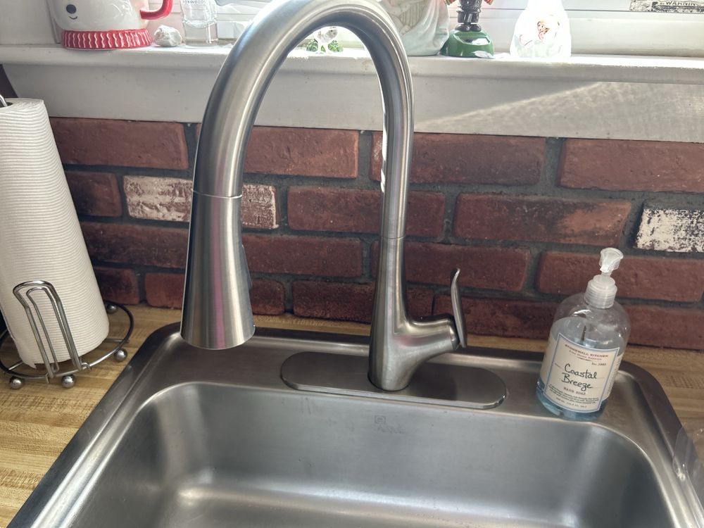 Slide of Holmes Plumbing & Heating