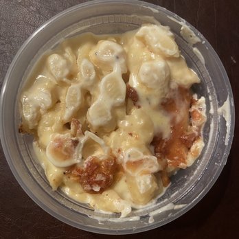 Limestone BBQ and Bourbon - White Cheddar Mac & Cheese - Barbeque Near Me - Wilmington, Delaware