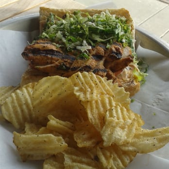 Green Tomato Cafe - Chicken po'boy - Cafes Near Me - Chicago, Illinois