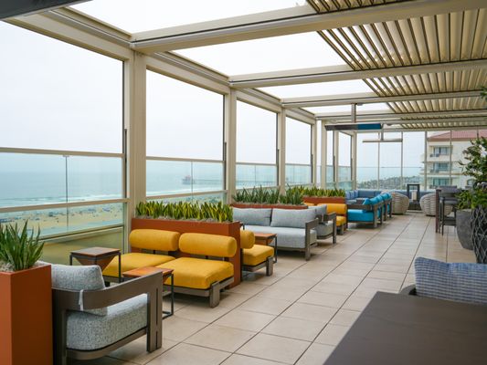 Offshore 9 Rooftop Lounge by null