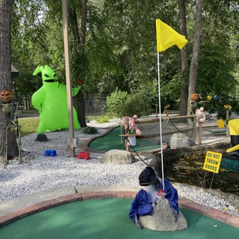 Saxon Woods Mini Golf Course - Mini Golf Near Me - White Plains, New York Saxon Woods Mini Golf Course - Mini Golf Near Me - White Plains, New York