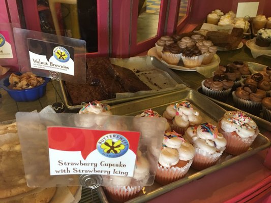 Buttersweet Bakery by null