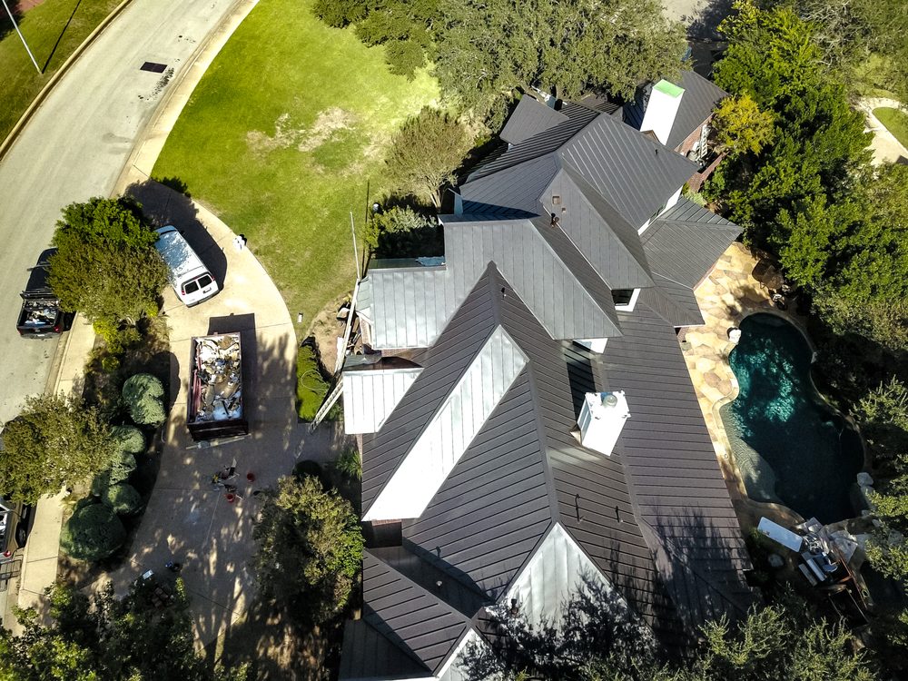 Slide of Vantage Roofing