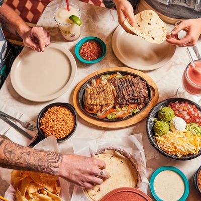 Chuy's by null