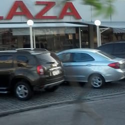 Plaza Pães e Doces - Fachada Plaza