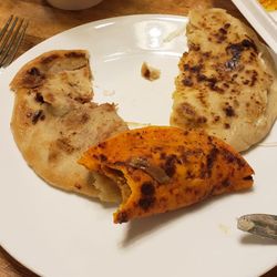 Chikiwapis Homemade Latin Cuisine - PAPUSAS!!