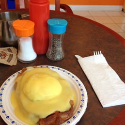 Eggs Benny