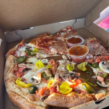 NY Pizza Kitchen Bar&Grill - A little messy and mixed but.... Just our left overs ! - Pizza Near Me - Myrtle Beach, South Carolina NY Pizza Kitchen Bar&Grill - A little messy and mixed but.... Just our left overs ! - Pizza Near Me - Myrtle Beach, South Carolina