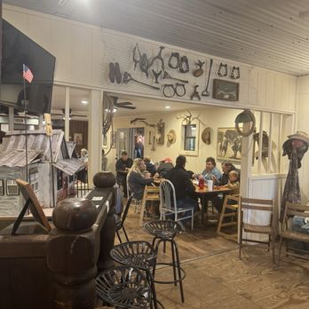 Leona General Store - more decor - Steakhouses Near Me - Leona, Texas