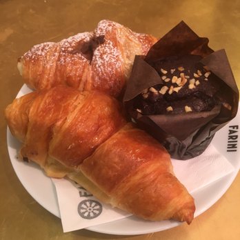 Farini - Chocolate muffin, croissant, chocolate croissant - Italian Near Me - Venezia, VE Farini - Chocolate muffin, croissant, chocolate croissant - Italian Near Me - Venezia, VE