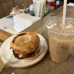 Waterlin - Breakfast Sandwich & latte