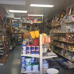 Jr Hardware - The Floor