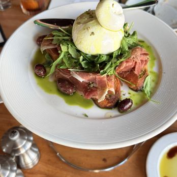 Il Fornaio - Burrata con Prosciutto - Italian Near Me - Burlingame, California Il Fornaio - Burrata con Prosciutto - Italian Near Me - Burlingame, California