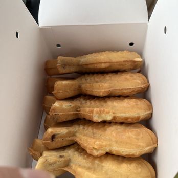 Little Pisces - Desserts Near Me - Richmond, British Columbia Little Pisces - Desserts Near Me - Richmond, British Columbia