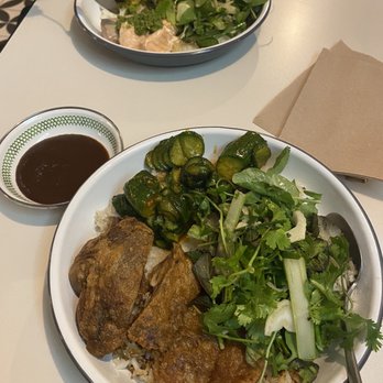 Milu - Mandarin Duck Bowl and Ginger Scallion Salmon Bowl - Chinese Near Me - New York, New York Milu - Mandarin Duck Bowl and Ginger Scallion Salmon Bowl - Chinese Near Me - New York, New York