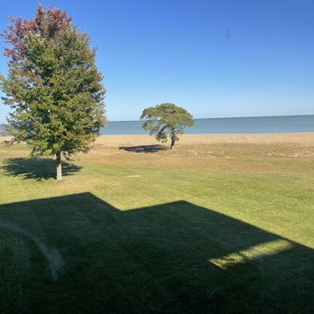 Illinois Beach Hotel - Venues & Event Spaces Near Me - Zion, Illinois Illinois Beach Hotel - Venues & Event Spaces Near Me - Zion, Illinois