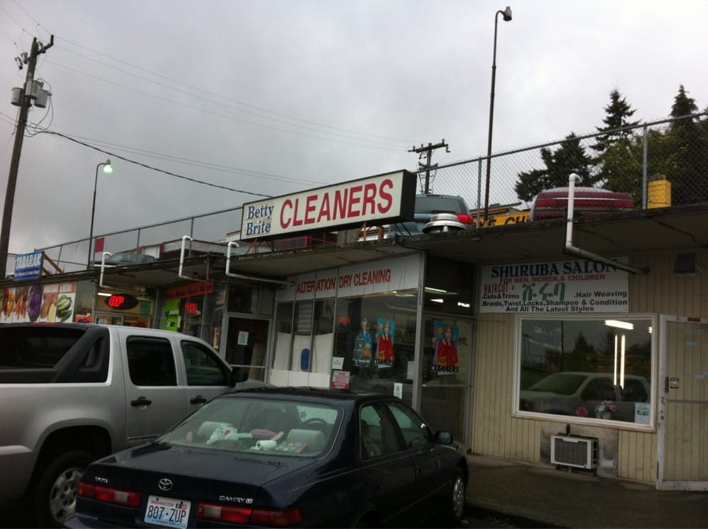 BETTY BRITE CLEANERS Updated September 2024 15209 Military Rd S